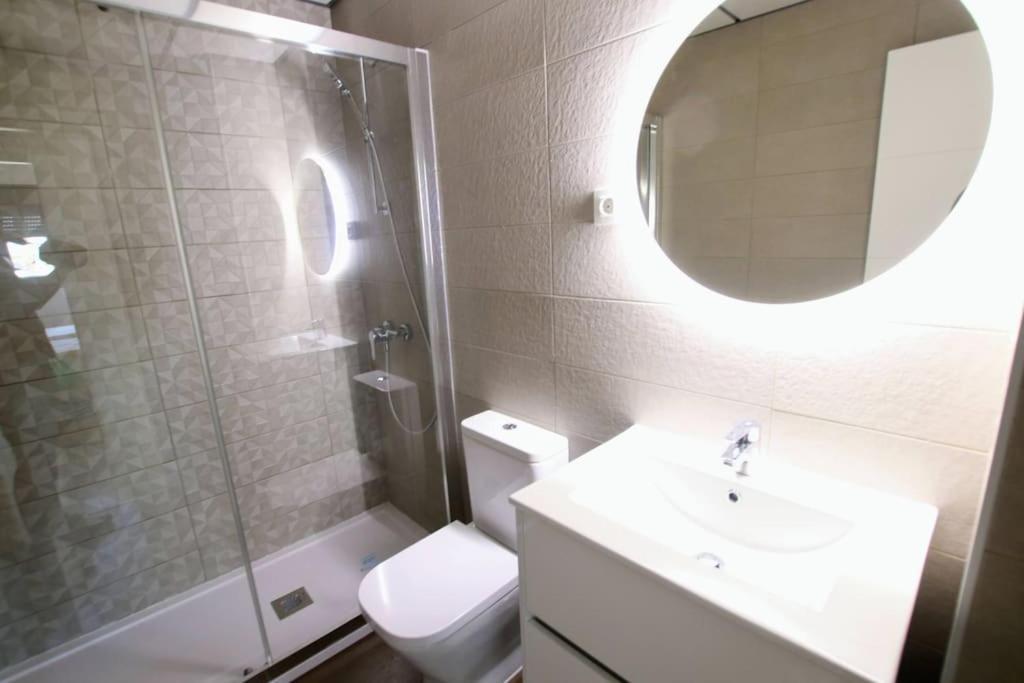 Apartamento Playa Valle Niza Малага Екстериор снимка